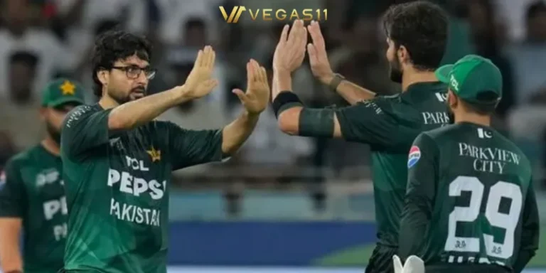 Pakistan cricket team celebrating after defeating Bangladesh by 11 runs in Asia Cup 2025 Super Four match