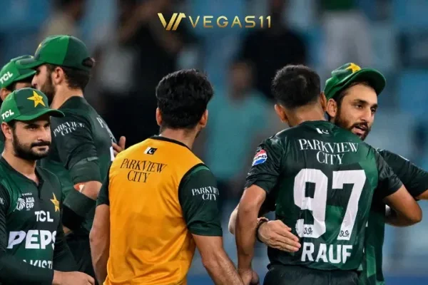 Pakistan cricket team celebrating Asia Cup 2025 victory against Sri Lanka Super Four match Sheikh Zayed Stadium Abu Dhabi