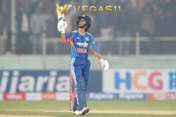 India women cricketer Jemimah Rodrigues batting attack against Sri Lanka women T20I match Visakhapatnam 2025