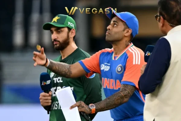 Ishan Kishan plays a boundary shot against Pakistan in T20 World Cup 2026 at R. Premadasa Stadium, Colombo