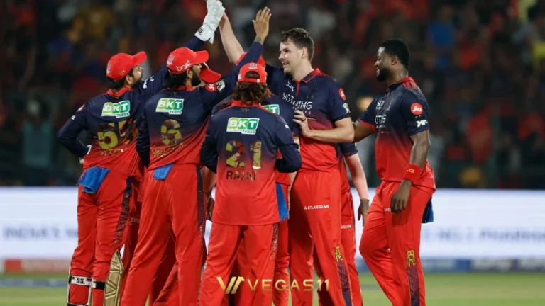 RCB vs SRH IPL 2026: Kohli & Padikkal Tear Apart Chinnaswamy
