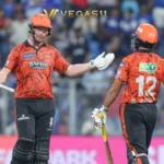 SRH vs MI IPL 2026 Heinrich Klaasen and Travis Head batting at Wankhede Stadium