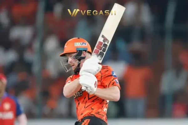 SRH vs PBKS IPL 2026 Match 49 scorecard — SRH 235/4 beat Punjab Kings 202/7 by 33 runs at Hyderabad